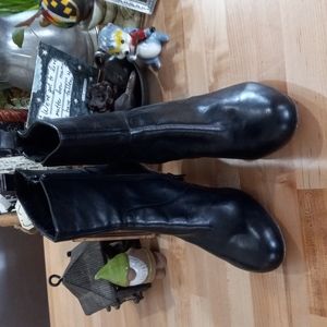 Clarks Indigo Black Dress Boots